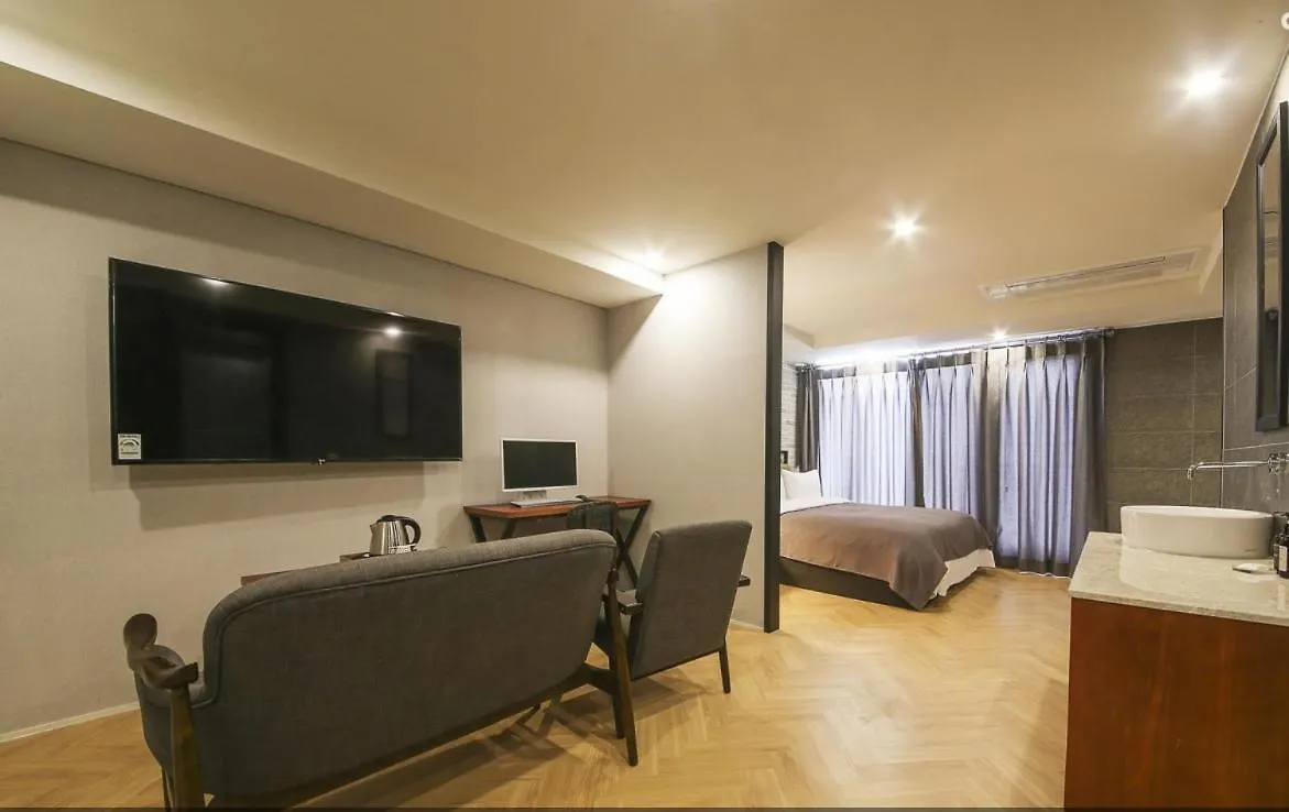 Brown Dot Hotel Gwangan Beach Busan 2*,  Corea del Sud