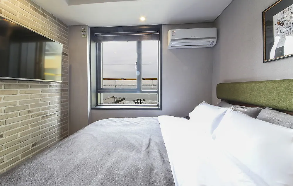 Brown Dot Hotel Gwangan Beach Μπουσάν